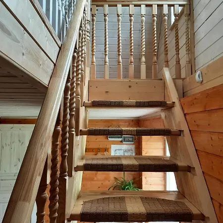 Otsa Puhkemaja Dom wakacyjny *